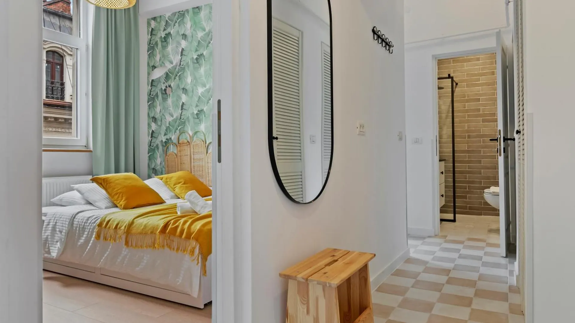 Old City Rise Apartment Bucharest